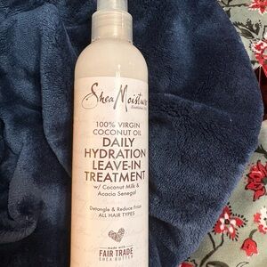 SheaMoisture Daily Hydration Leave-In Treatment